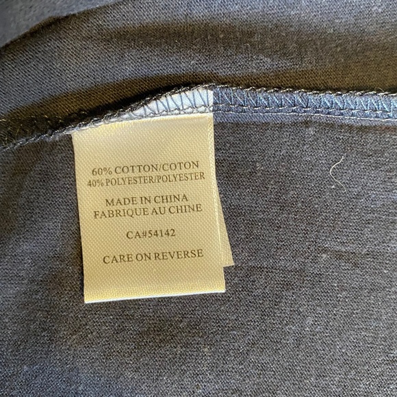 Women’s V Neck T shirt - Picture 4 of 4